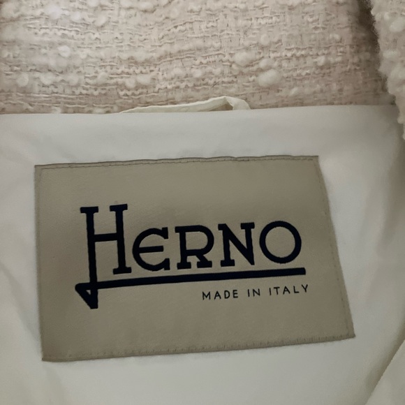 Herno Cream Puffer Jacket with Fuzzy Upper - Picture 4 of 4